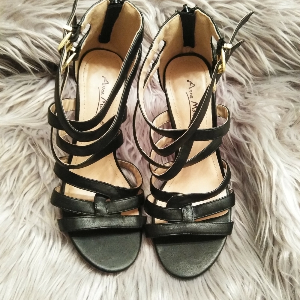 Black strappy stiletto heels size 6